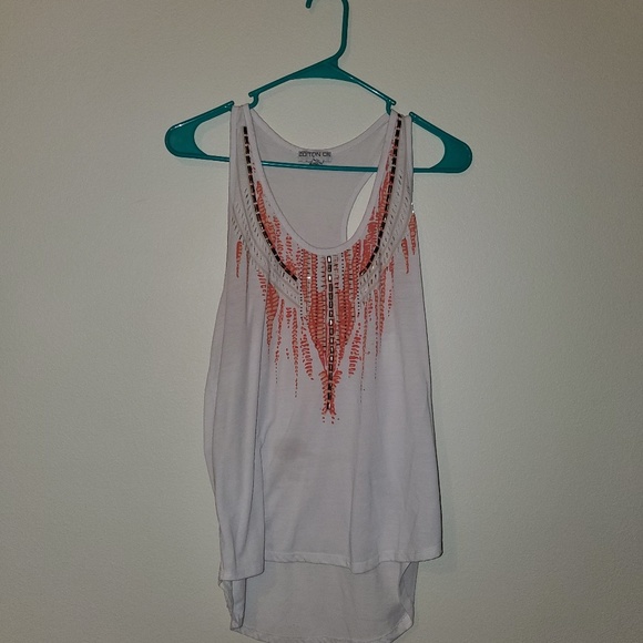 Tank Top with Beading on the Front - Picture 3 of 4